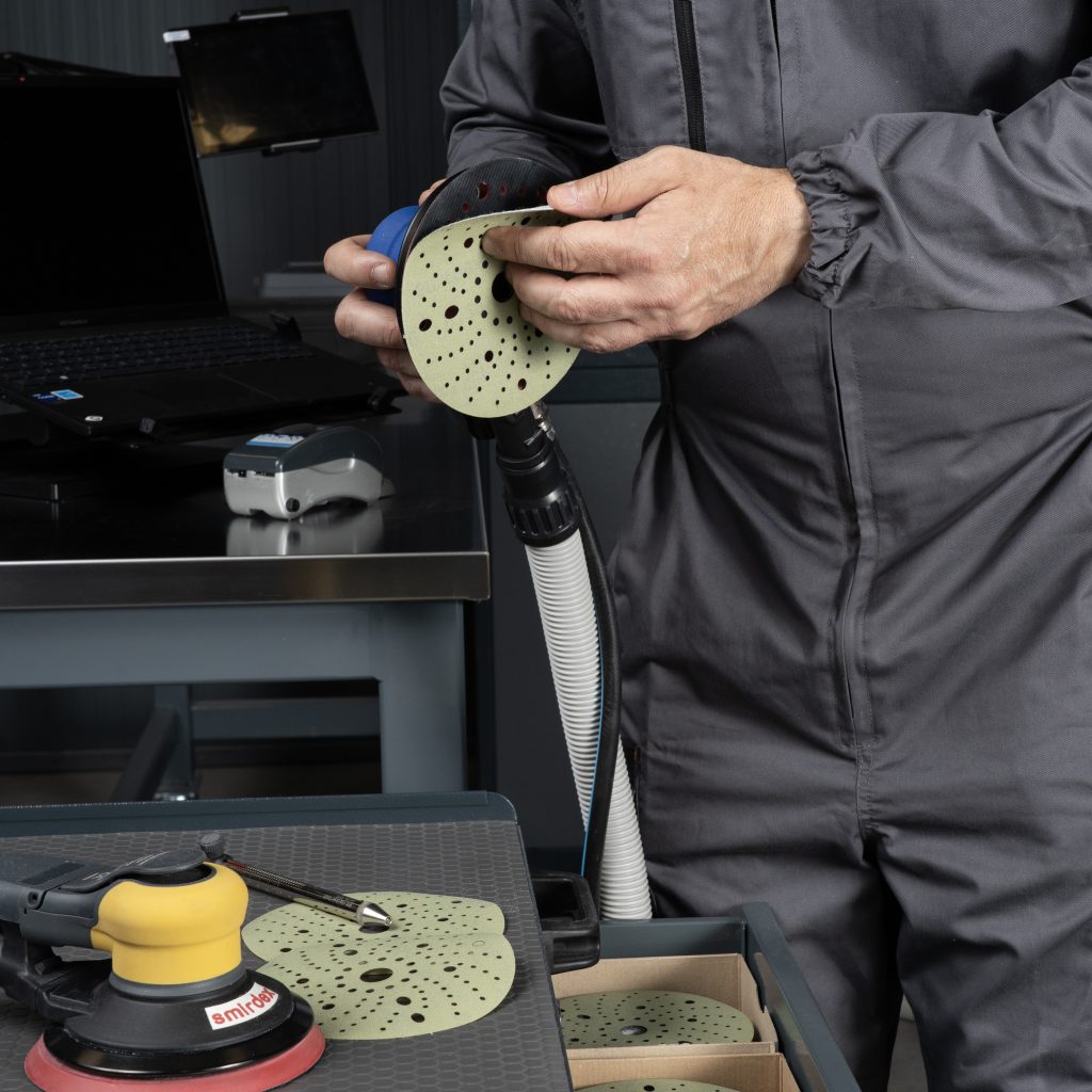 840 CERAMIC FILM VELOUR DISC - SMIRDEX, Dust Extraction, Ceramic Grains, Polyester Film Backing, Tear-resistant, Flexible, Dry-sanding-matting, Marine, 
Automotive, Hard Wood